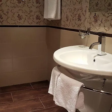 Sigal فندق بورغراديك